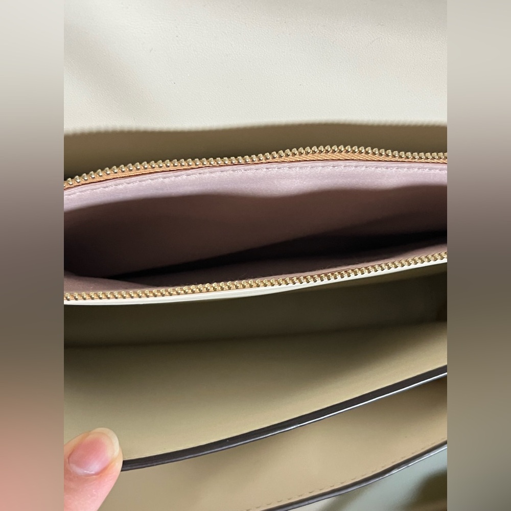 Kate Spade Voyage Canvas Crossbody bag, tan brown, shoulder bag, purse - Picture 12 of 14